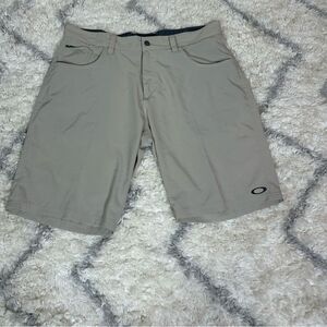 Oakley Tan Flat Front Shorts Casual Style